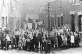 Photographer unknown, "Birmingham back-to-back court, Summer Lane", c.1920