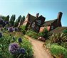 Green-fingered vegetable growing project at botanic garden