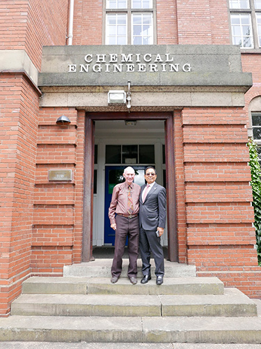 Byung Won Park and Dr David Lihou outside the School of Chemical Engineering