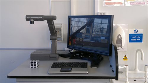 AV-1
