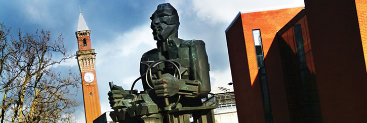 entrance-statue