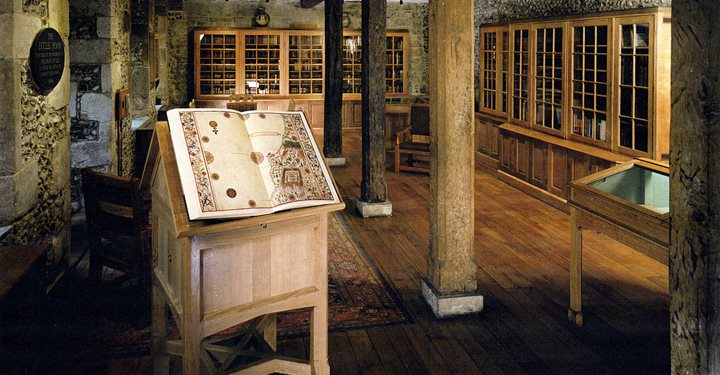 Photograph of the interior of Winchester College's Eccles Room