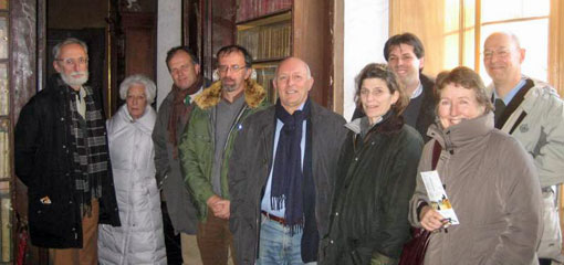 Photo of Leopardi members on site