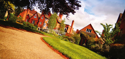 Photo of the back of Mason Croft, Stratford-upon-Avon