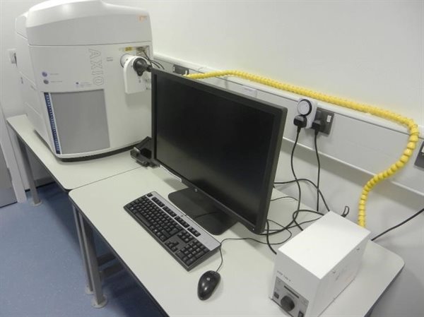 Zeiss Axioscanner Z1 Slide Scanner