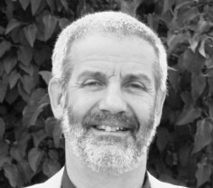 Dr Jon Shapiro