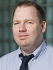 Dr Nils Warnken