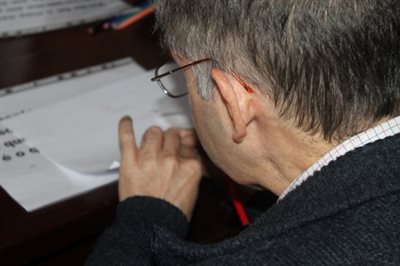 Mar 17 - Elder solving food related riddle