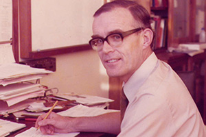 Dr Charles Barson