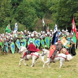 2016-10 Battle of Hastings 950th; Battle 9 cropped