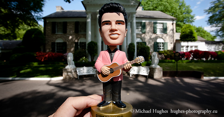 Photo by Michael Hughes of an Elvis souvenir outside Graceland