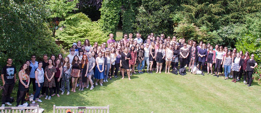 Students in the garden of the Shakespeare Institute