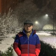 Hetian standing in the snow