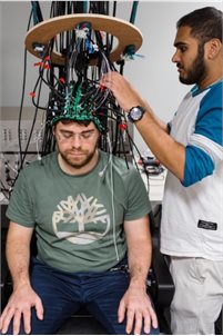 Brain imaging using skull cap and electrodes
