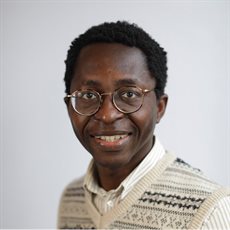 Dr Olumide Ogunlade