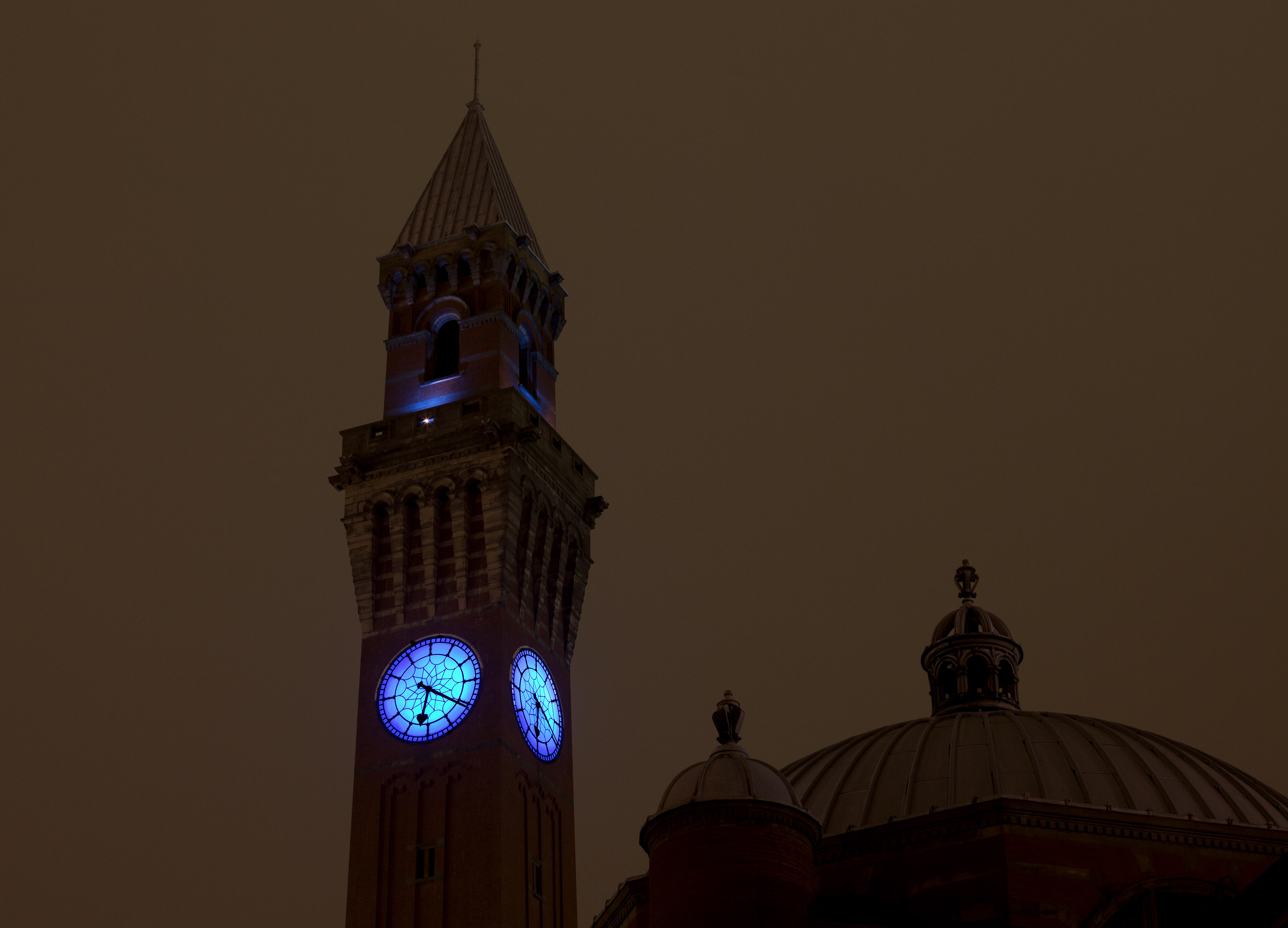 Clocktowerblue2011