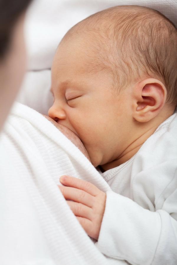 Breastfeeding mums' milk can transfer lifelong protection against