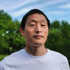 Professor Zongbo Shi