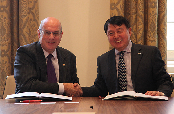 VC signs agreement with Nankai University