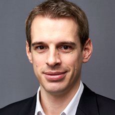 Dr Florian Gebreiter