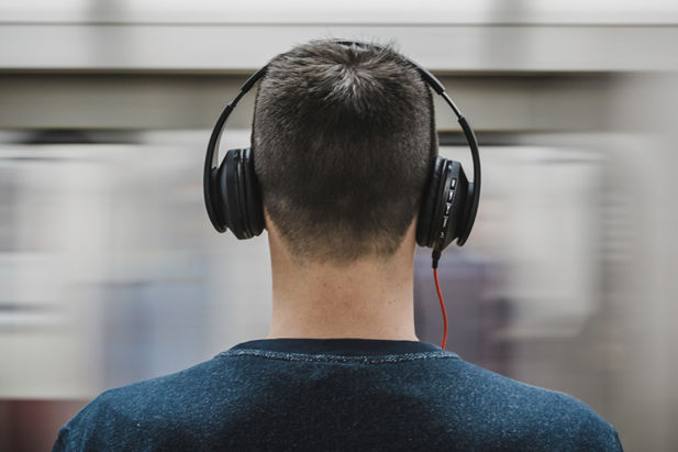 head phones 720px (1)