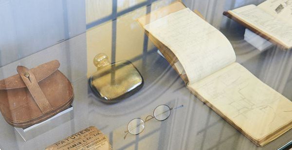 Objects relating to Oliver Lodge in a museum display case