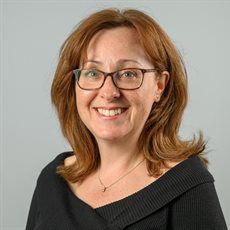 Profile picture of Dr Esther Albon