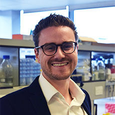 Dr Ashley Vardon