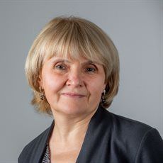 Dr Elena Odintsova