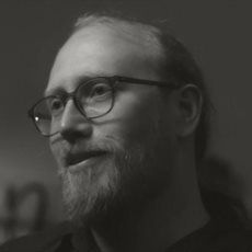 Dr Marius Muench