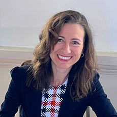 Dr Elena Cantarello