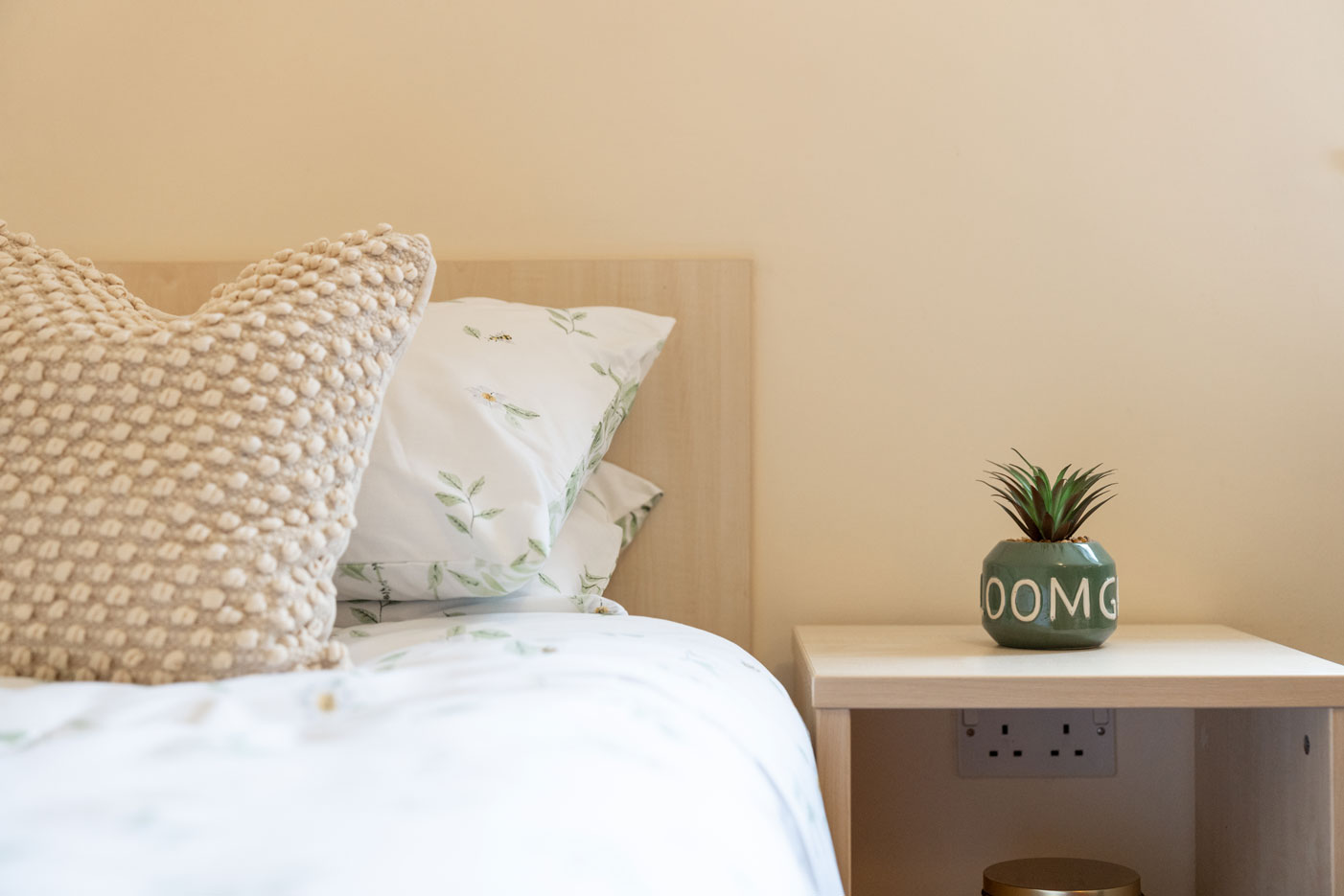 Bed and bedside table at Shackleton