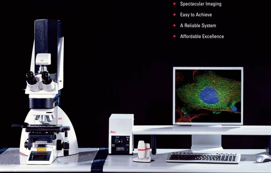 Leica confocal on a bench