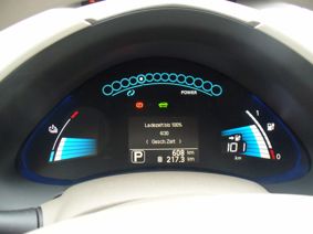 Nissan leaf dashboard 