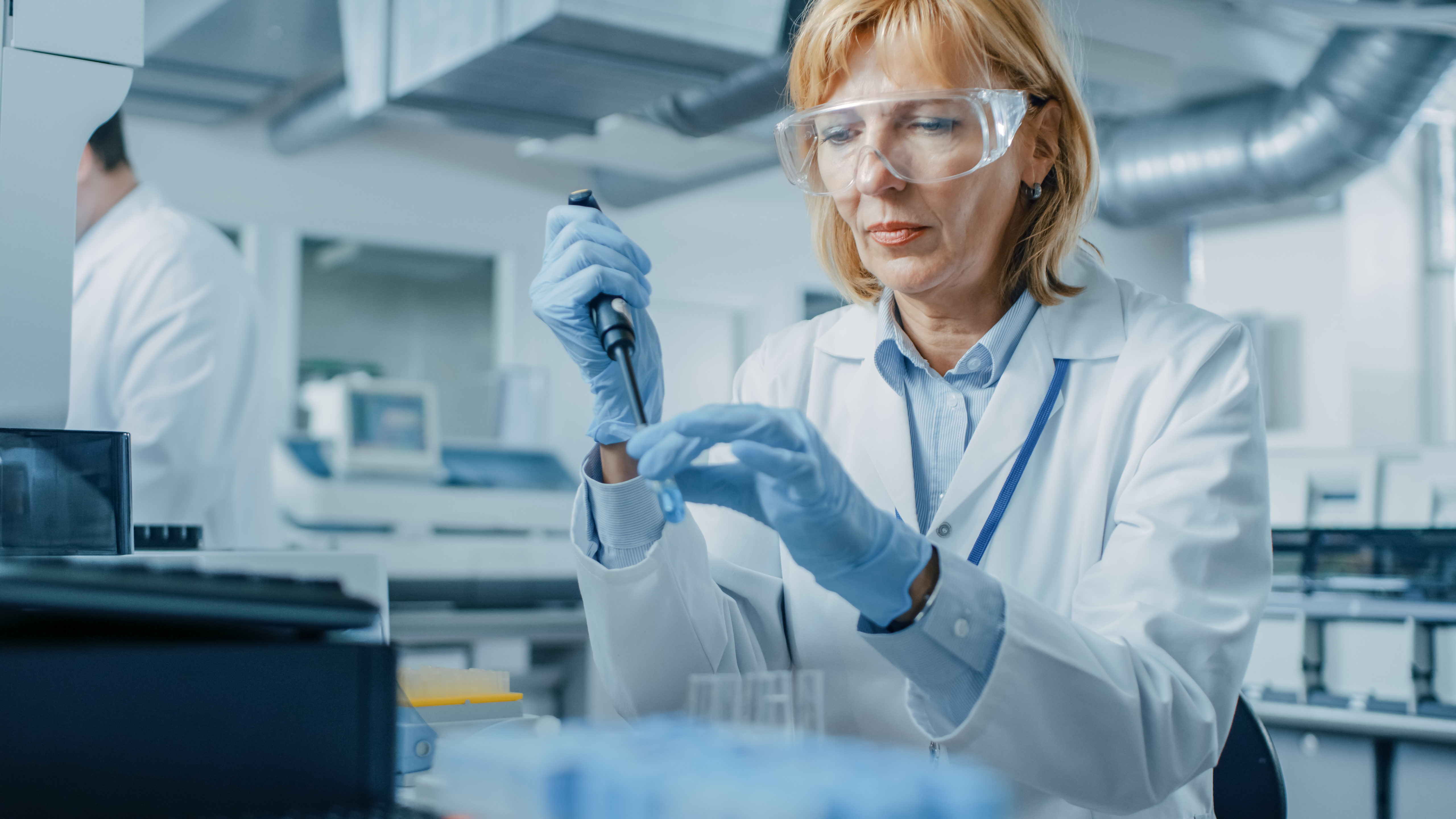 Female scientist in medical R&D laboratory