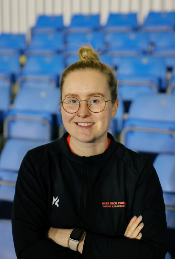 Holly profile picture