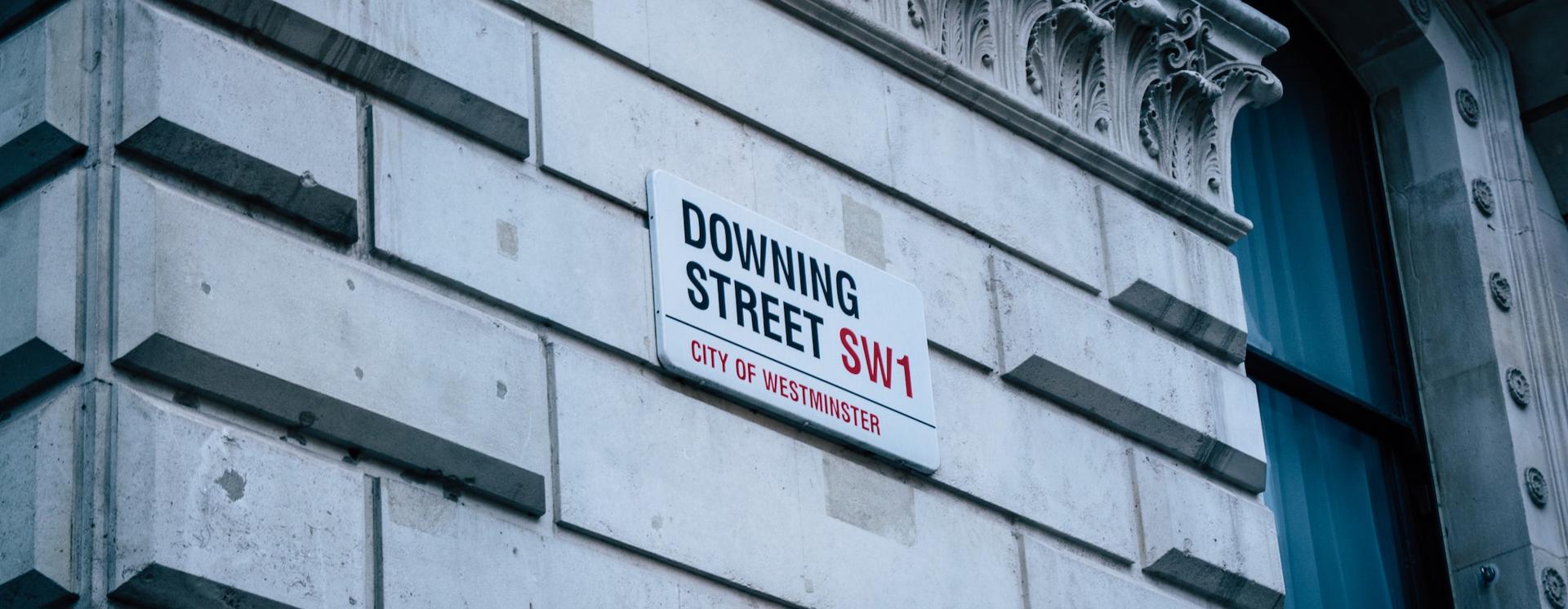 Downing Street SW1 street sign
