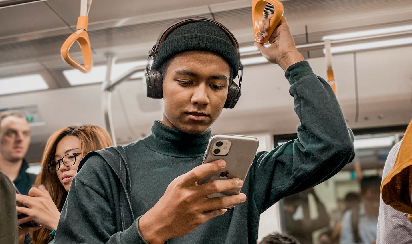 Man holding smartphone