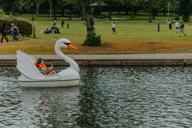 Cannon-Hill-Park-lake-with-swan-boat