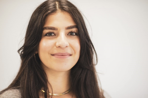 Cassie Bakshani.