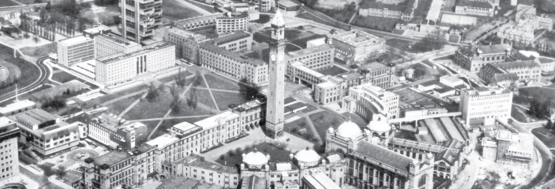 A black and white aerial photograph of the University of Birmingham Edgbaston campus from 1971.